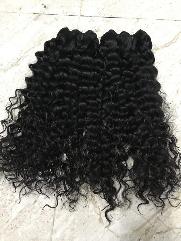 Curly burmese hair
