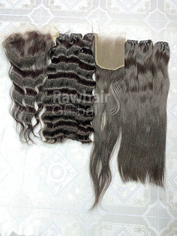 2 sets Loose wavy and Straight Hair
