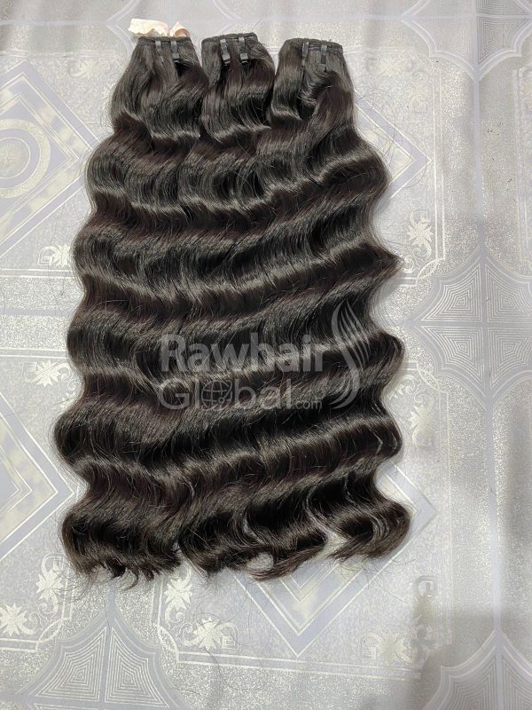 Loose curly Bundles extensions